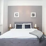 Appartamento Elegant Old Town With Balcony *