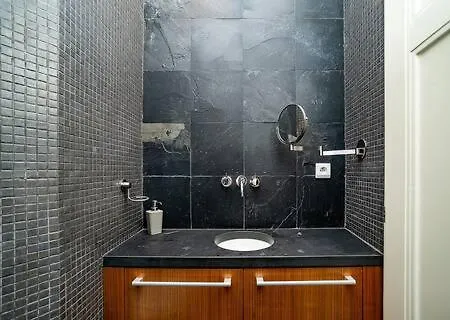 Elegant Old Town With Balcony Apartment *