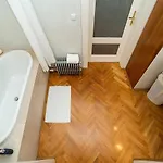 Apartment Elegant Old Town With Balcony *